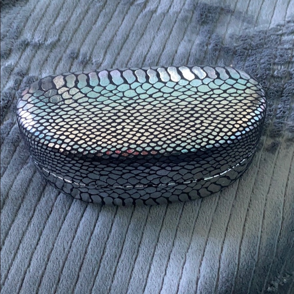 Sunglass case